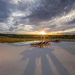 Charming Viliska With Heated Pool Вилла Свети-Филип-и-Яков