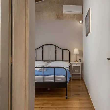 Charming Viliska With Heated Pool *