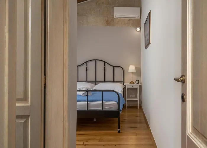 Charming Viliska With Heated Pool *